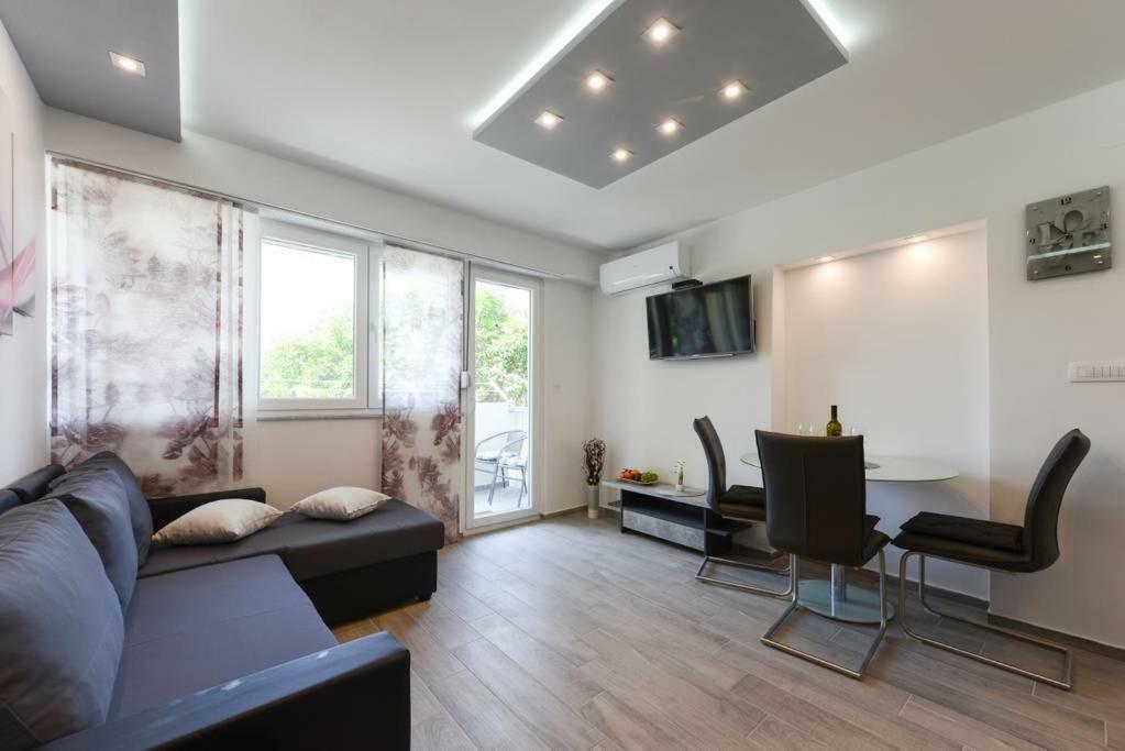 זאדאר Reza Luxury Apartment מראה חיצוני תמונה